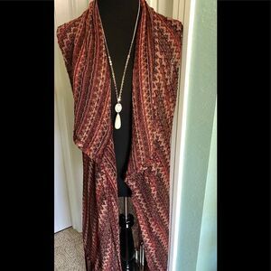 Beautiful long vest by Cable & Gauge in med.